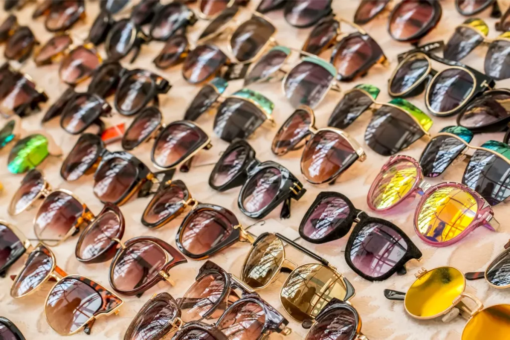 Wenzhouyxglasses OEM ODM manufacturers eyewear frame company bulk sunglasses wholesaler white label spectacles exporter (58)
